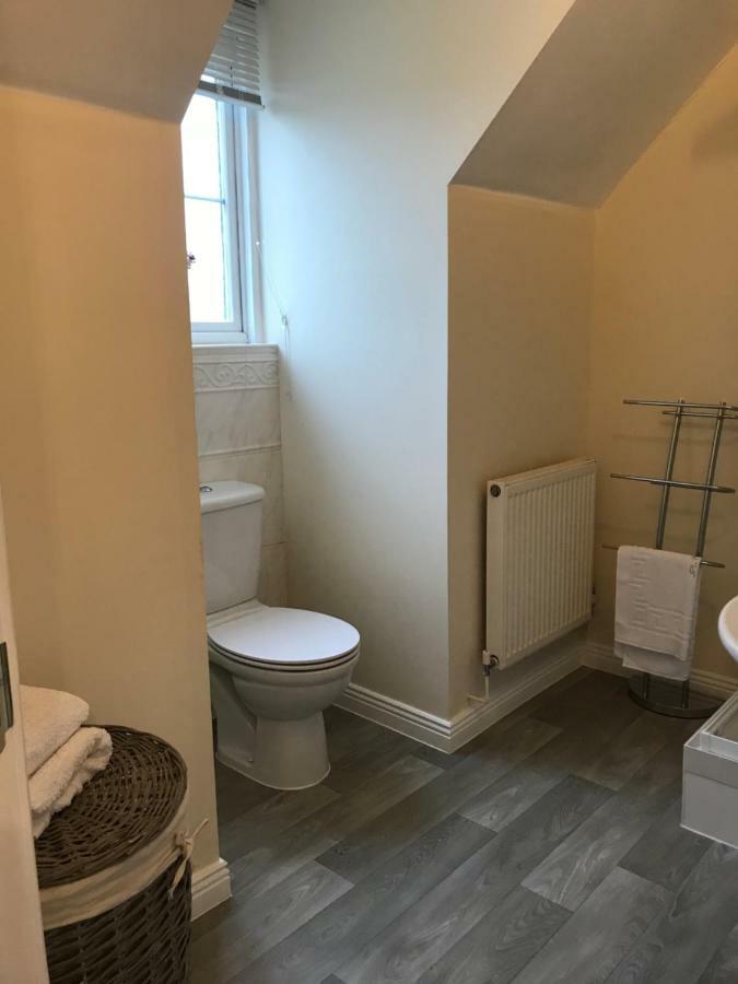 カータートン Brome Houseヴィラ エクステリア 写真