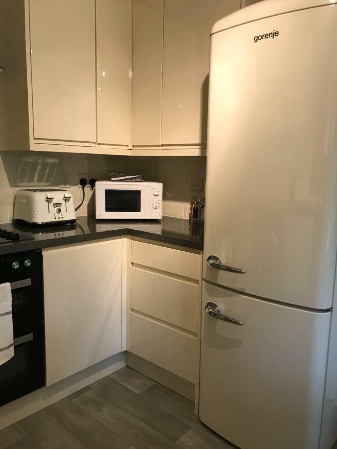 カータートン Brome Houseヴィラ エクステリア 写真